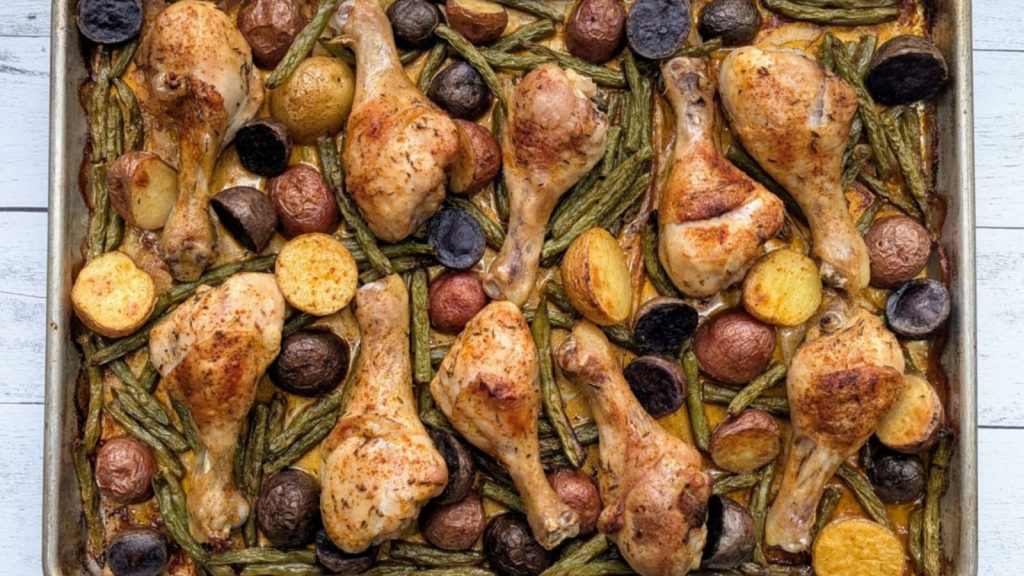 Sheet Pan Chicken Drumsticks with Potatoes and Green Beans