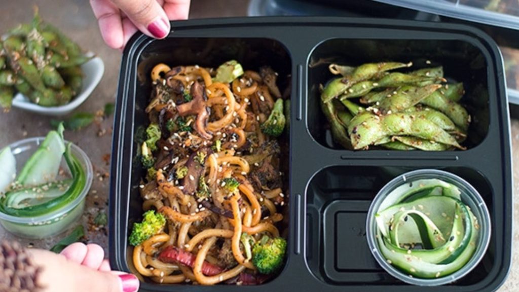 Japanese Stir-Fry Udon Noodles