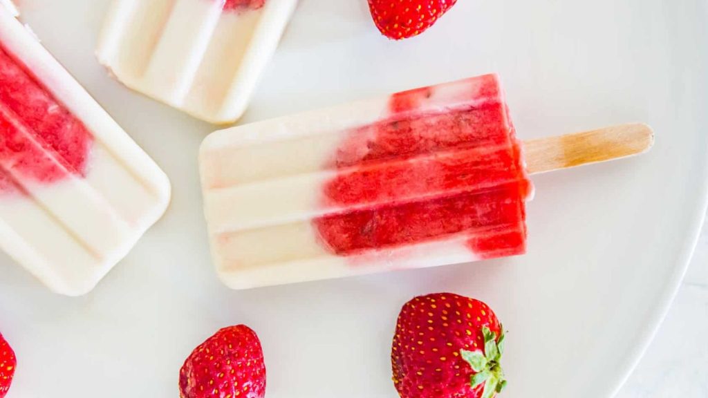 strawberry vanilla popsicle
